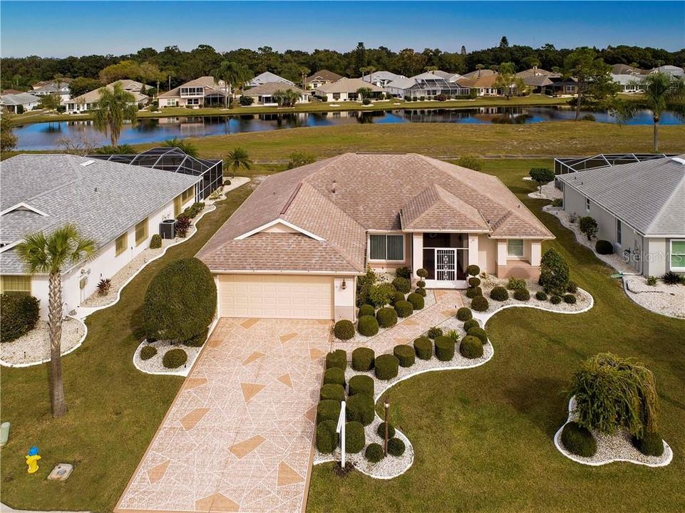 最近售出: $229,000 (2 贝兹, 2 浴室, 1681 平方英尺)