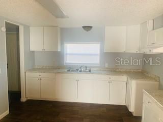 Recently Sold: $63,900 (3 beds, 2 baths, 1720 Square Feet)