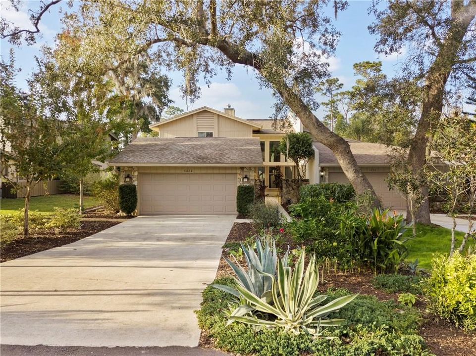 Recently Sold: $339,900 (3 beds, 3 baths, 2110 Square Feet)