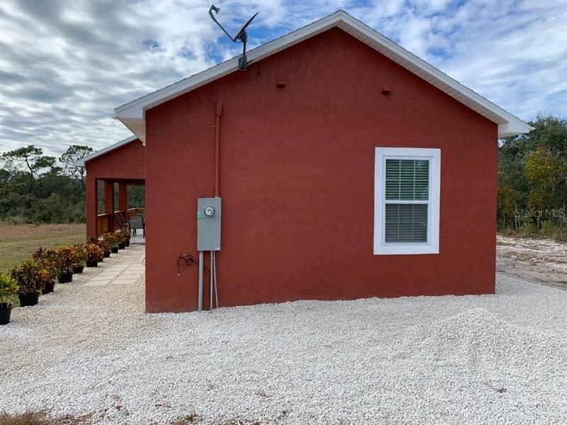 Recently Sold: $230,000 (3 beds, 3 baths, 1820 Square Feet)
