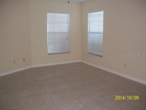 Recently Rented: $1,575 (2 beds, 2 baths, 2465 Square Feet)