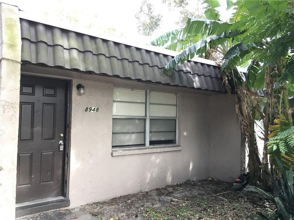 Recently Rented: $695 (2 beds, 1 baths, 700 Square Feet)