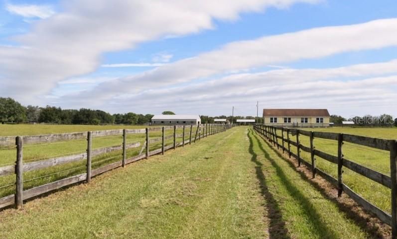 Recently Sold: $285,000 (3 beds, 2 baths, 1744 Square Feet)