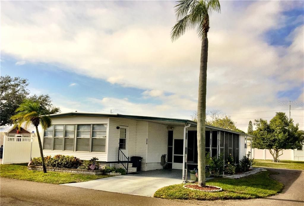 Recently Sold: $89,900 (2 beds, 2 baths, 800 Square Feet)
