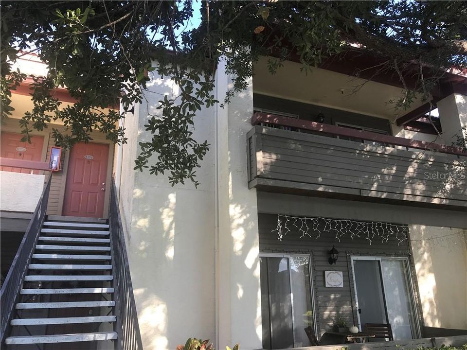 Vendido Recientemente: $87,000 (1 camas, 1 baños, 729 Pies cuadrados)