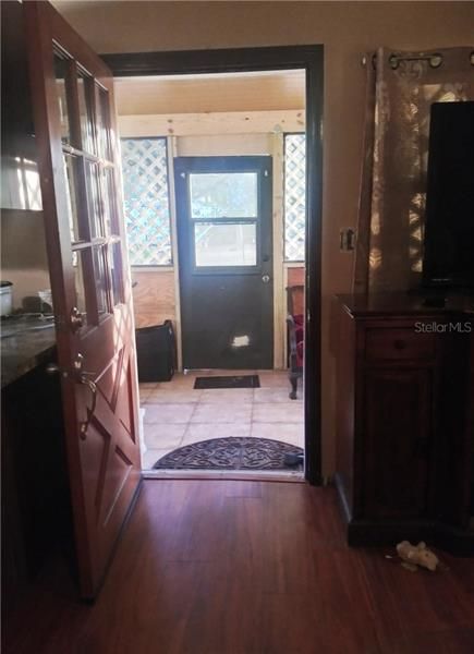 Recently Sold: $55,000 (3 beds, 2 baths, 400 Square Feet)
