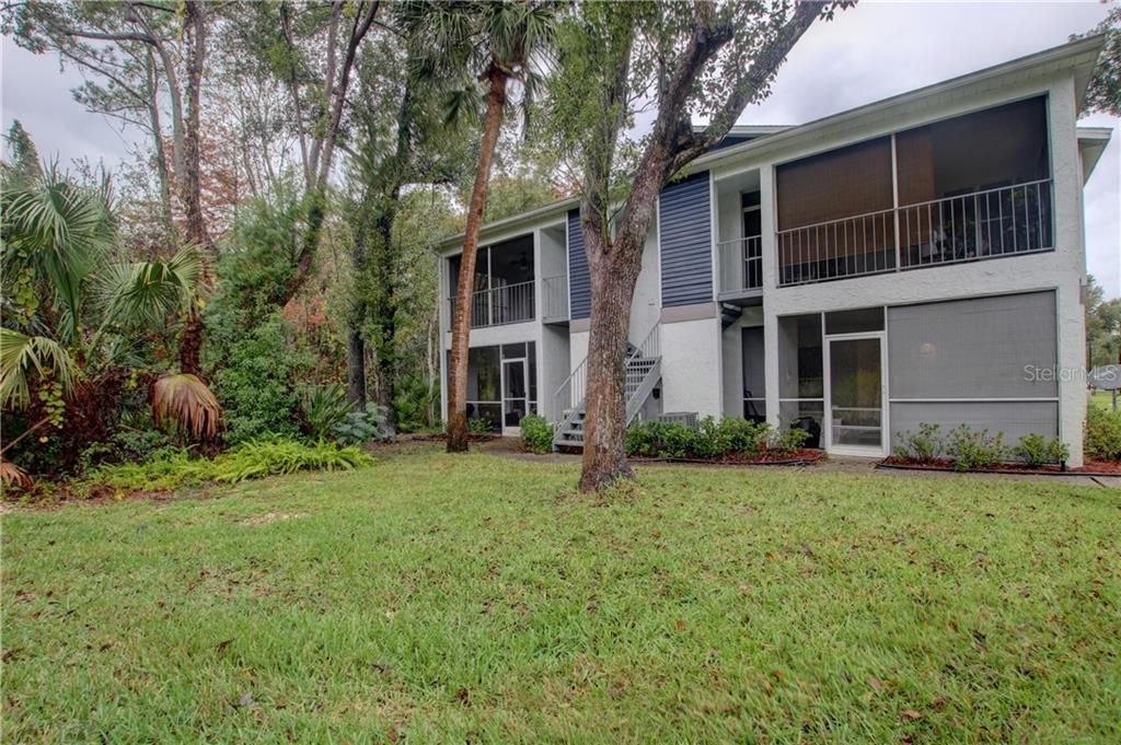 Vendido Recientemente: $95,000 (2 camas, 2 baños, 912 Pies cuadrados)