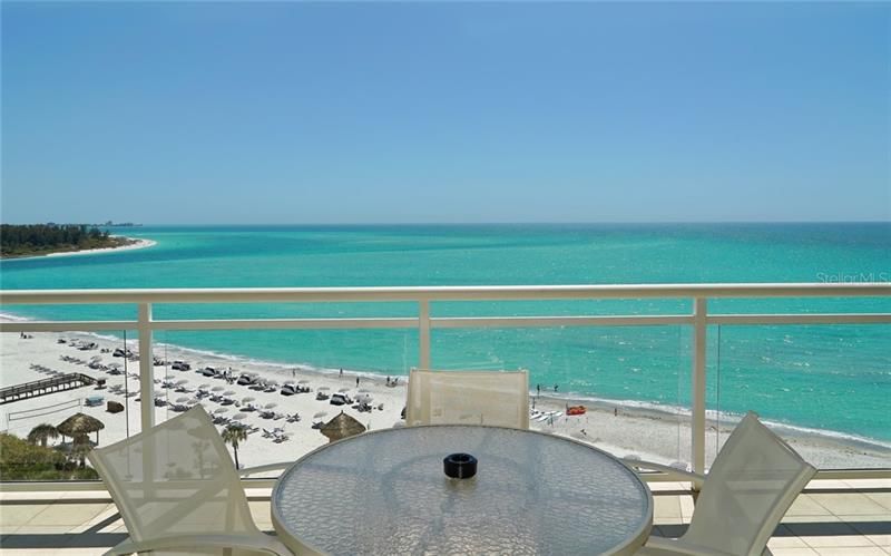 Recently Sold: $1,400,000 (2 beds, 2 baths, 1284 Square Feet)