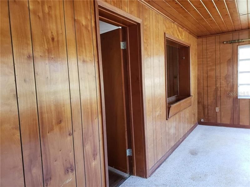 Vendido Recientemente: $95,000 (3 camas, 1 baños, 1334 Pies cuadrados)