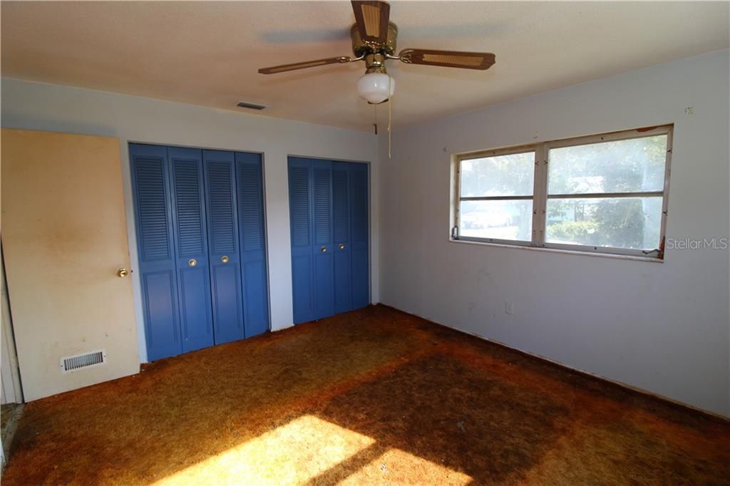 Recently Sold: $67,500 (3 beds, 1 baths, 1173 Square Feet)