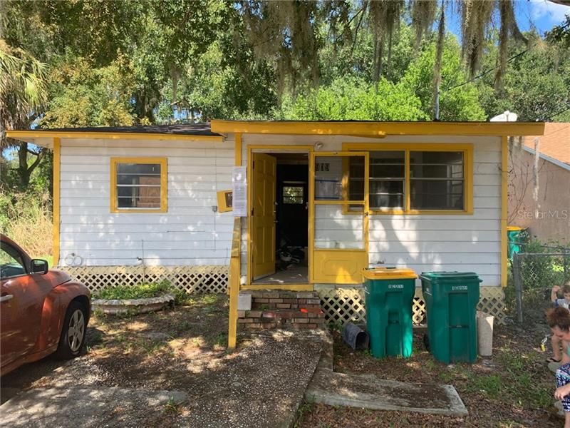 Recently Sold: $24,900 (2 beds, 1 baths, 693 Square Feet)