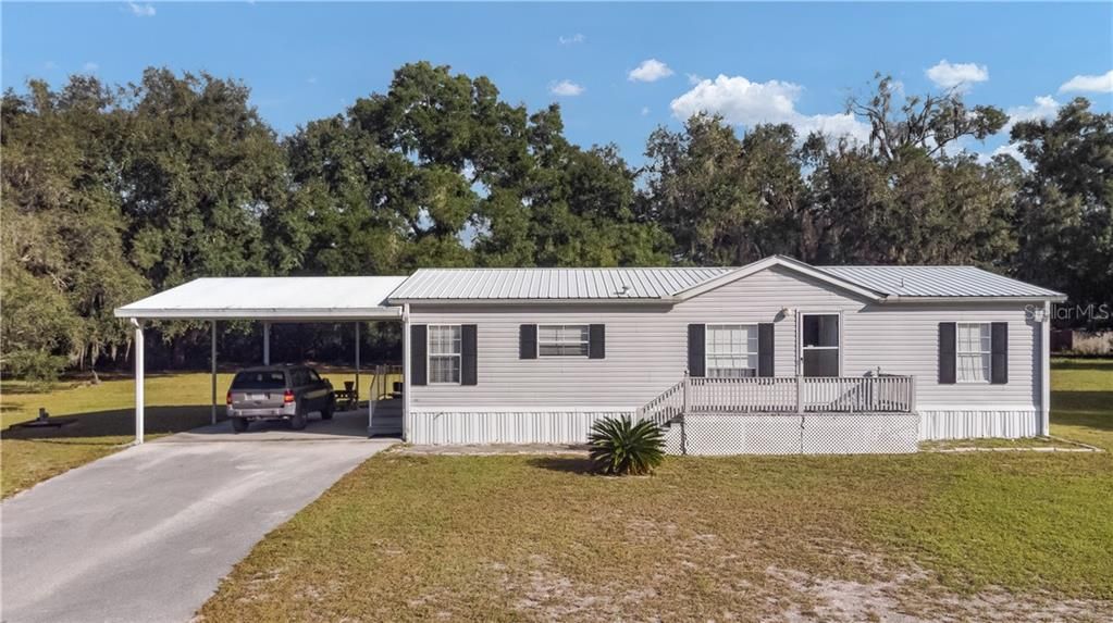 Recently Sold: $160,000 (3 beds, 2 baths, 1248 Square Feet)