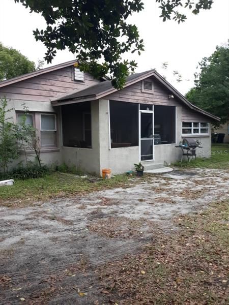 Recently Sold: $49,990 (3 beds, 1 baths, 962 Square Feet)