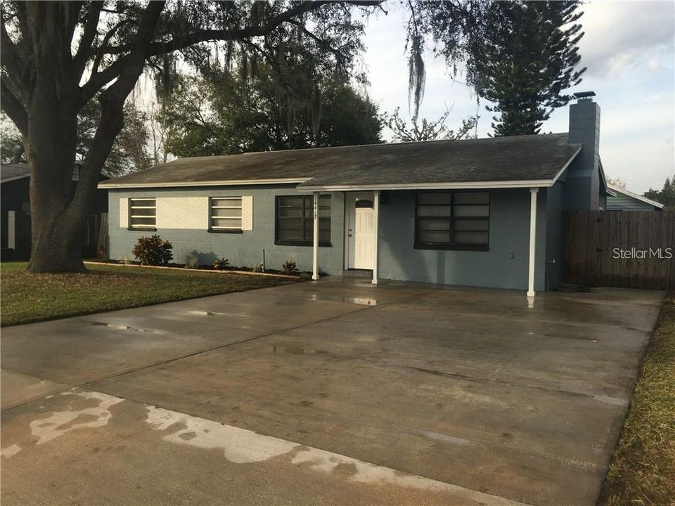 Recently Sold: $200,000 (3 beds, 1 baths, 1149 Square Feet)