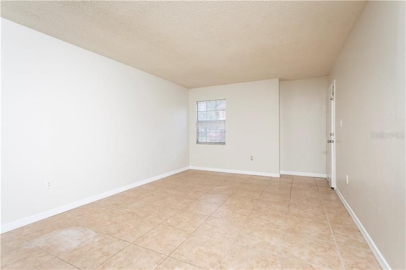 Recently Sold: $58,000 (1 beds, 1 baths, 677 Square Feet)