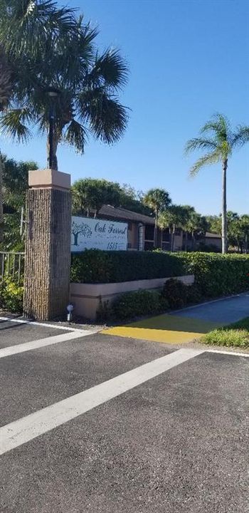 Recently Sold: $98,500 (2 beds, 2 baths, 899 Square Feet)