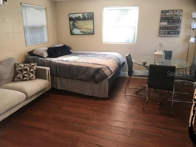 Recently Rented: $775 (1 beds, 1 baths, 1402 Square Feet)