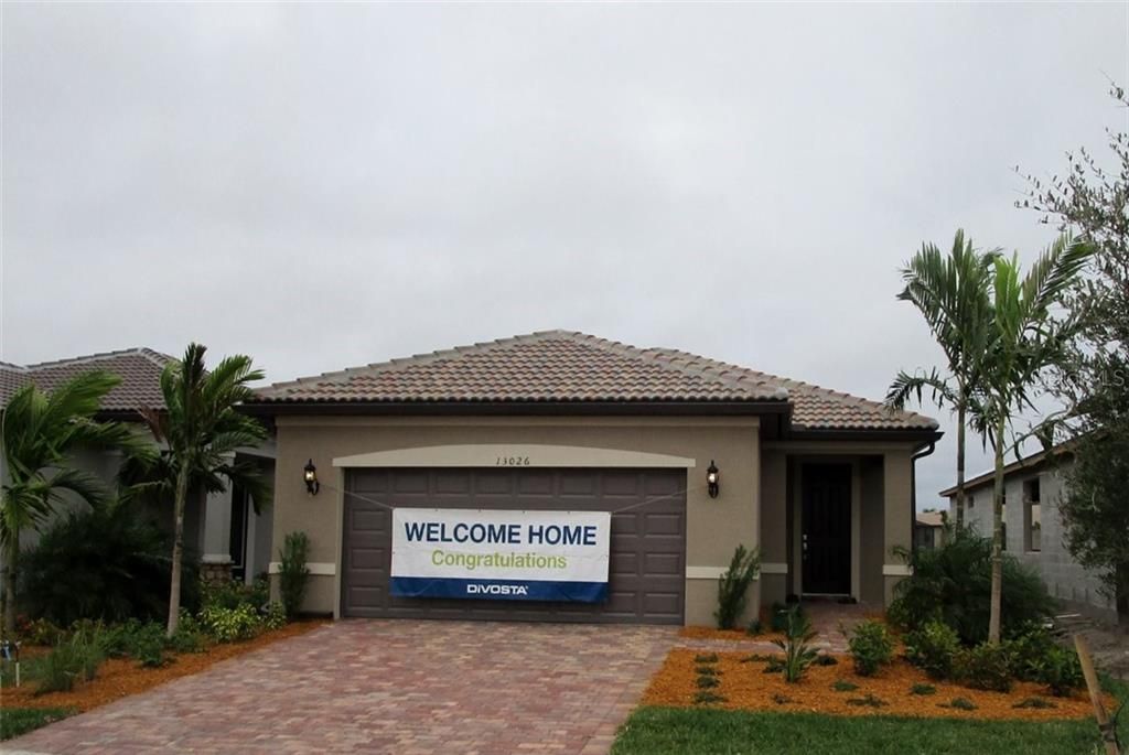 最近售出: $302,535 (2 贝兹, 2 浴室, 1574 平方英尺)