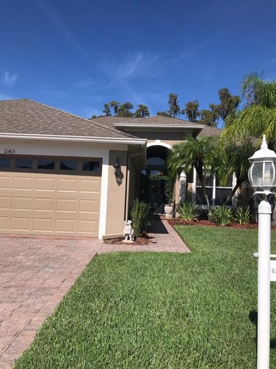 Recently Sold: $399,900 (3 beds, 2 baths, 2286 Square Feet)