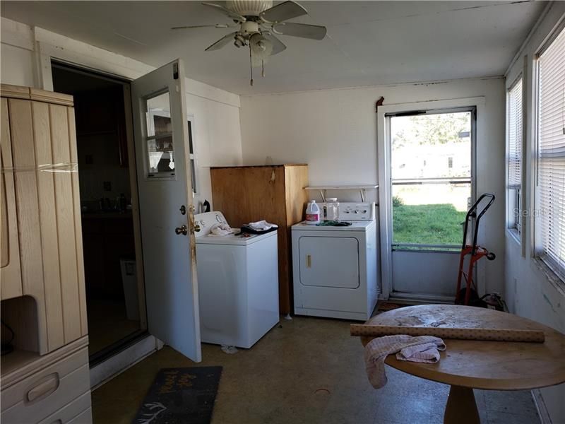 Recently Sold: $75,000 (2 beds, 1 baths, 920 Square Feet)