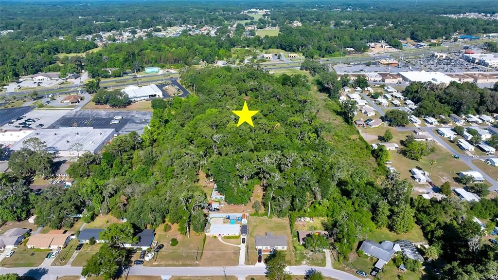 待售: $1,800,000 (7.95 acres)