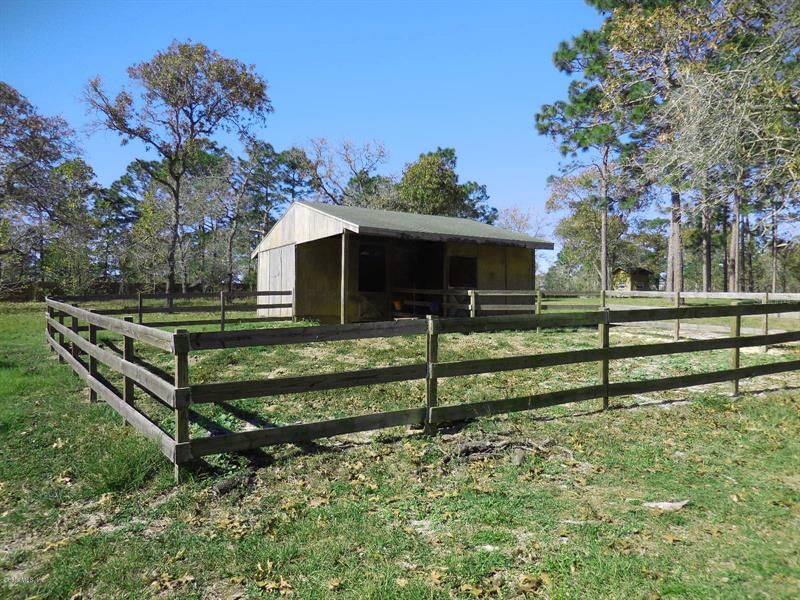 Barn