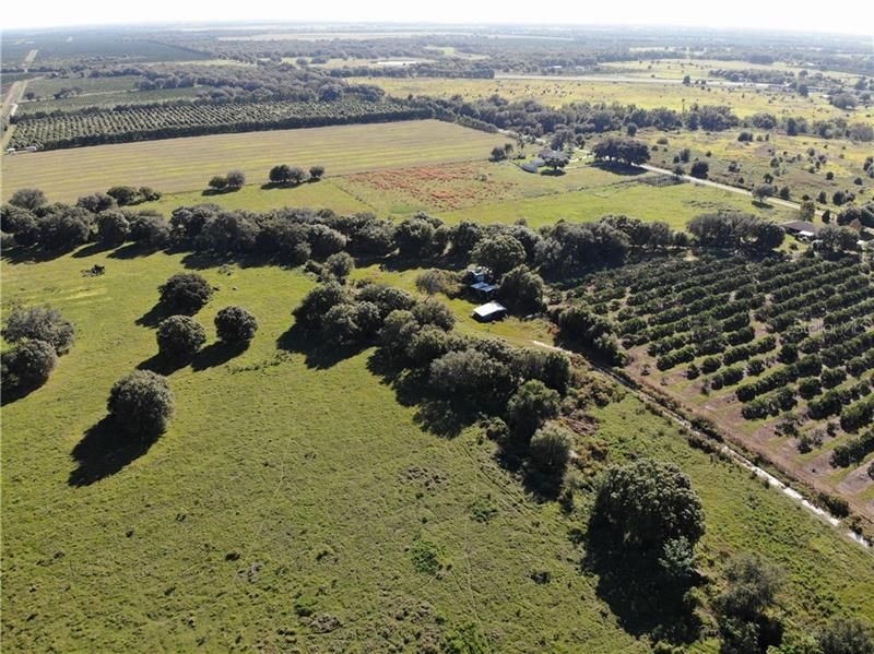 Vendido Recientemente: $300,000 (25.00 acres)