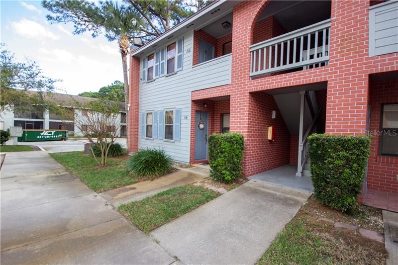 Recently Sold: $89,950 (2 beds, 2 baths, 915 Square Feet)