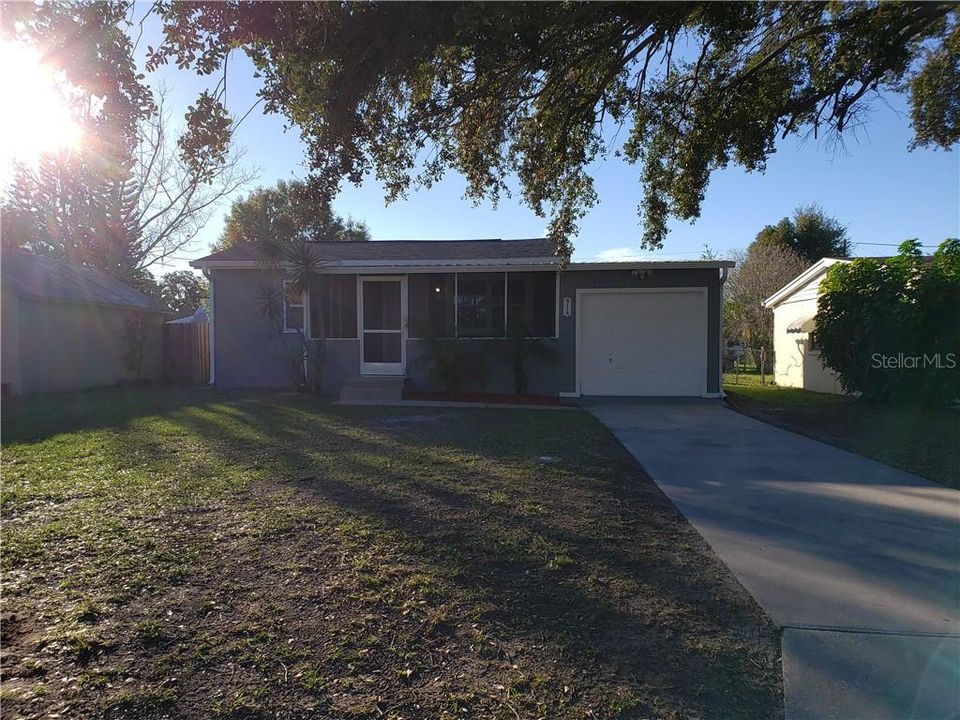 Recently Sold: $169,900 (2 beds, 1 baths, 750 Square Feet)