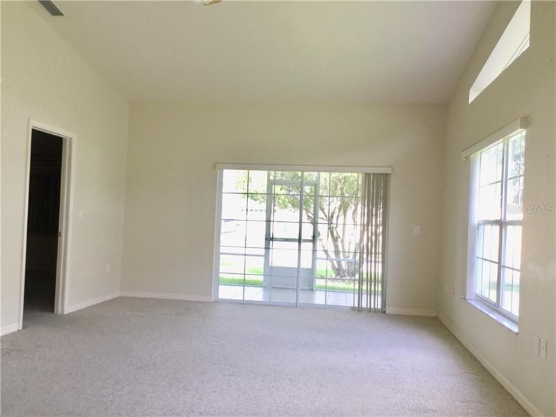 Recently Sold: $203,000 (2 beds, 2 baths, 1518 Square Feet)