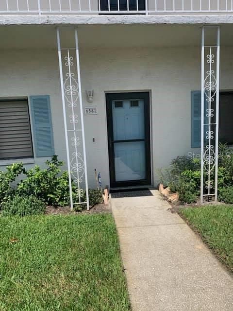 Recently Rented: $1,400 (2 beds, 2 baths, 1363 Square Feet)