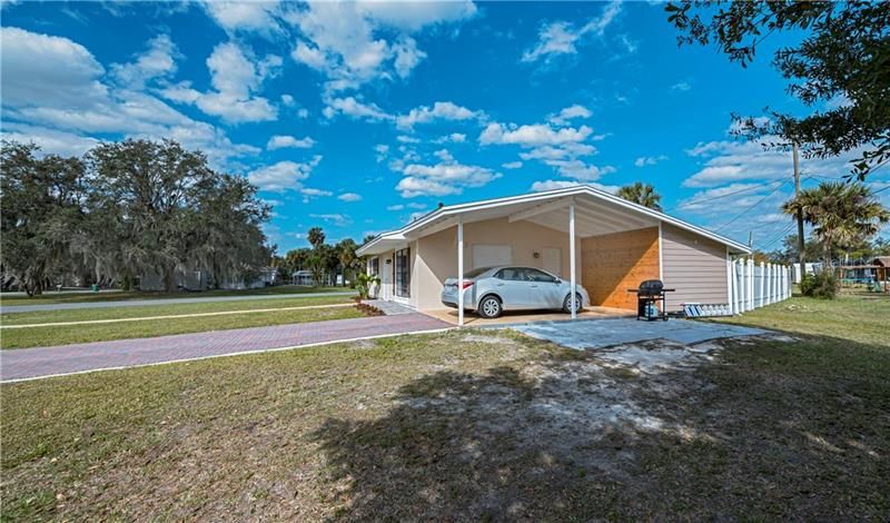 Carport