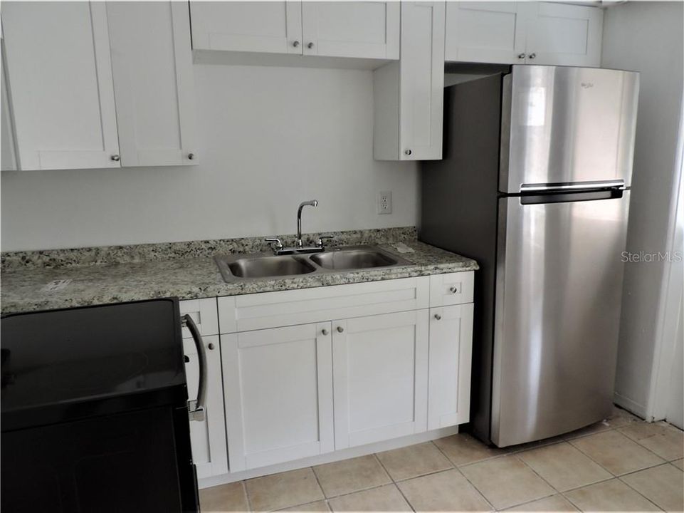 Recently Rented: $850 (1 beds, 1 baths, 520 Square Feet)