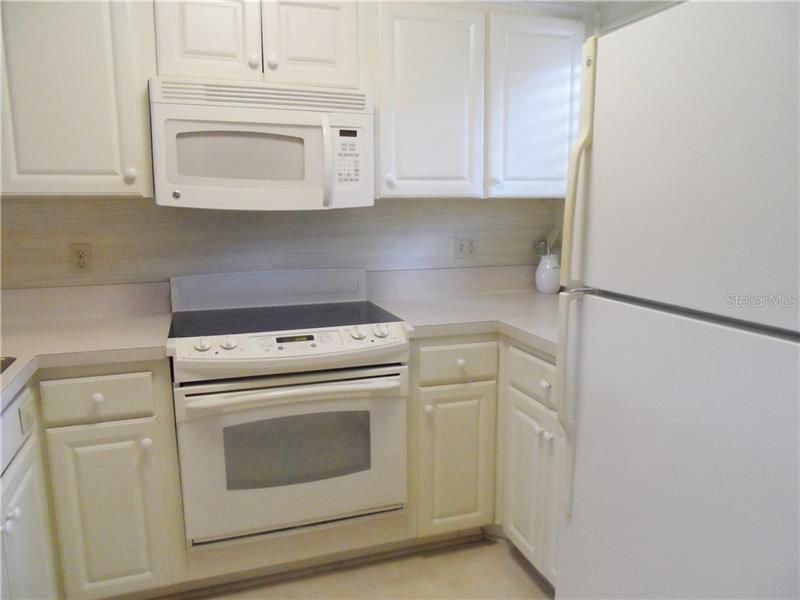 Recently Sold: $32,000 (2 beds, 2 baths, 1015 Square Feet)