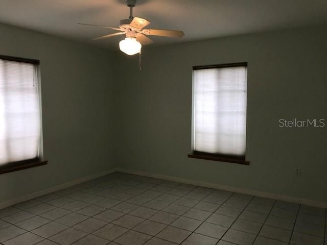 Recently Rented: $1,900 (4 beds, 2 baths, 1840 Square Feet)