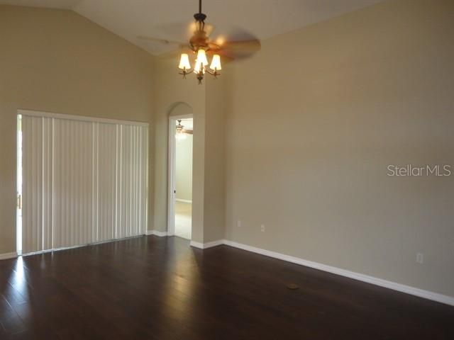 Recently Rented: $1,695 (2 beds, 2 baths, 2066 Square Feet)