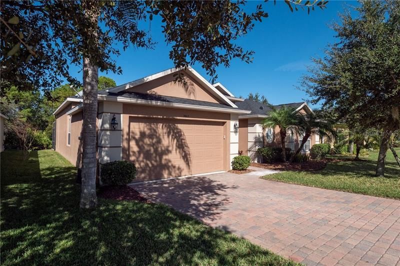 Recently Sold: $399,900 (4 beds, 3 baths, 2294 Square Feet)