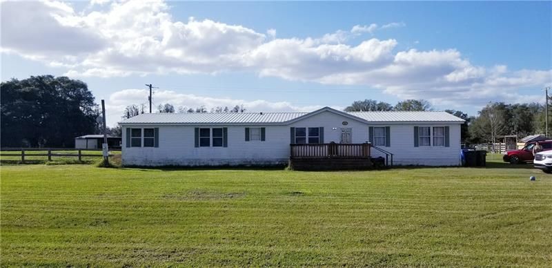 Recently Sold: $157,900 (4 beds, 2 baths, 2356 Square Feet)