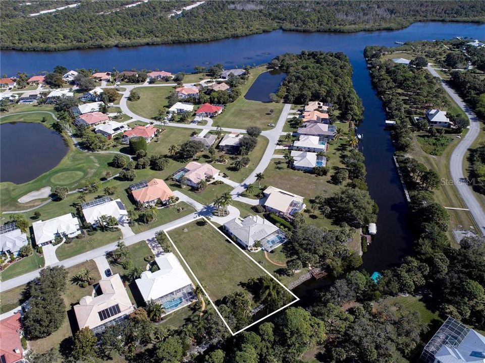 最近售出: $177,000 (0.40 acres)