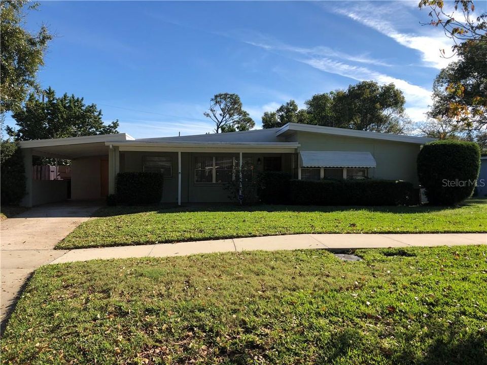 最近售出: $314,000 (3 贝兹, 2 浴室, 1413 平方英尺)