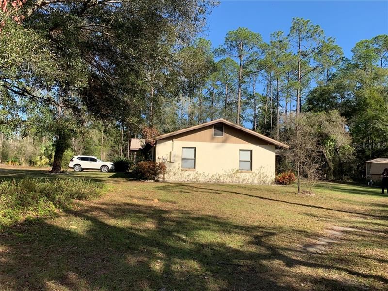 Recently Sold: $125,000 (2 beds, 2 baths, 1404 Square Feet)