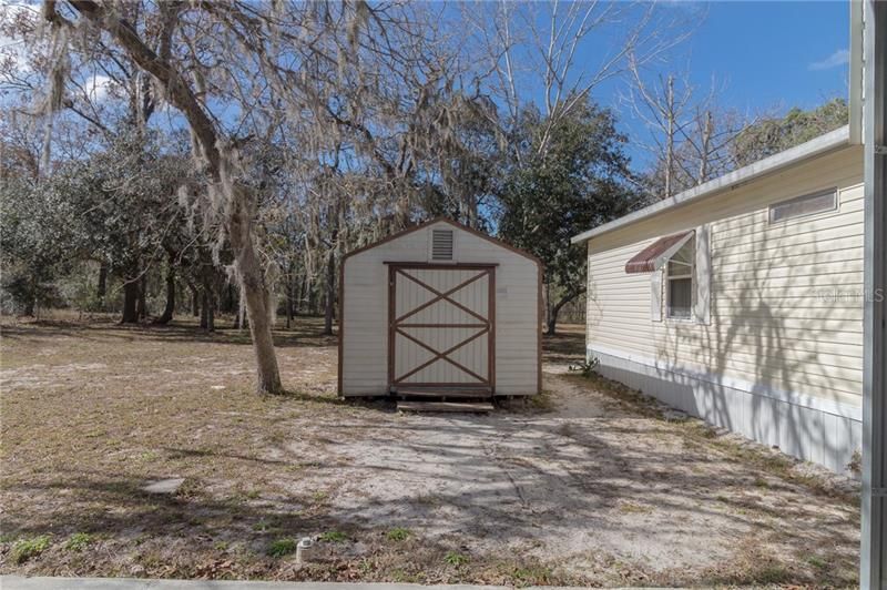 Recently Sold: $74,900 (2 beds, 2 baths, 1228 Square Feet)