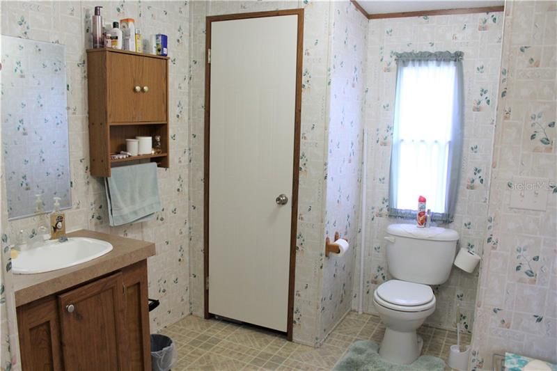 最近售出: $92,000 (2 贝兹, 2 浴室, 924 平方英尺)