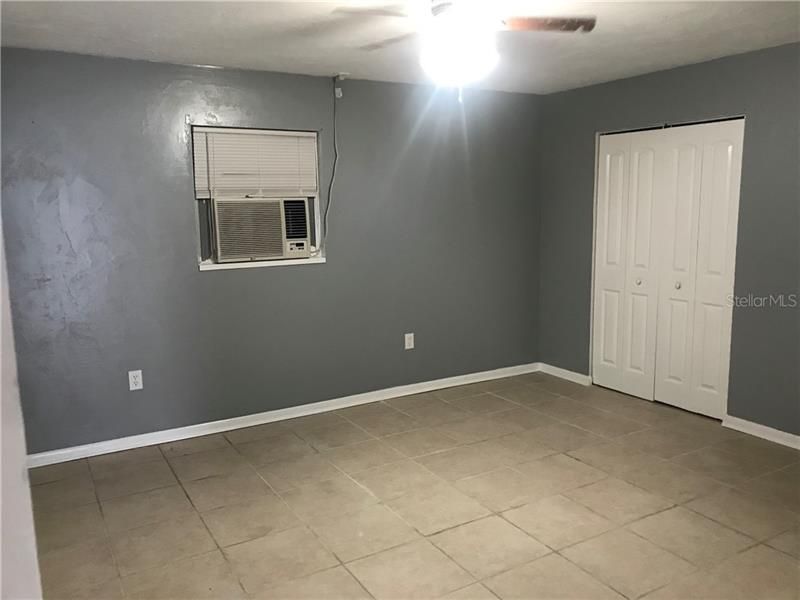 Recently Rented: $800 (1 beds, 1 baths, 470 Square Feet)