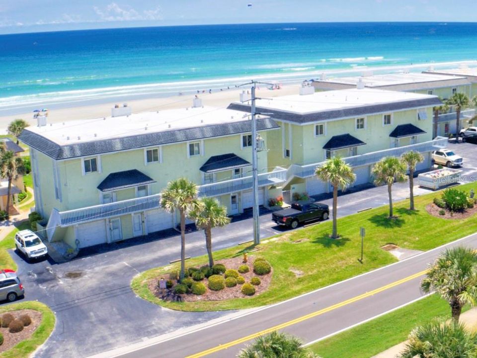 Vendido Recientemente: $499,000 (3 camas, 3 baños, 1408 Pies cuadrados)