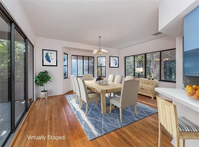 Recently Sold: $949,000 (3 beds, 3 baths, 2953 Square Feet)