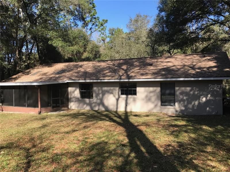 Recently Sold: $129,900 (3 beds, 2 baths, 1458 Square Feet)