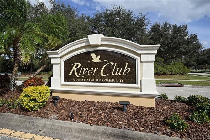 Recently Sold: $650,000 (4 beds, 3 baths, 3729 Square Feet)