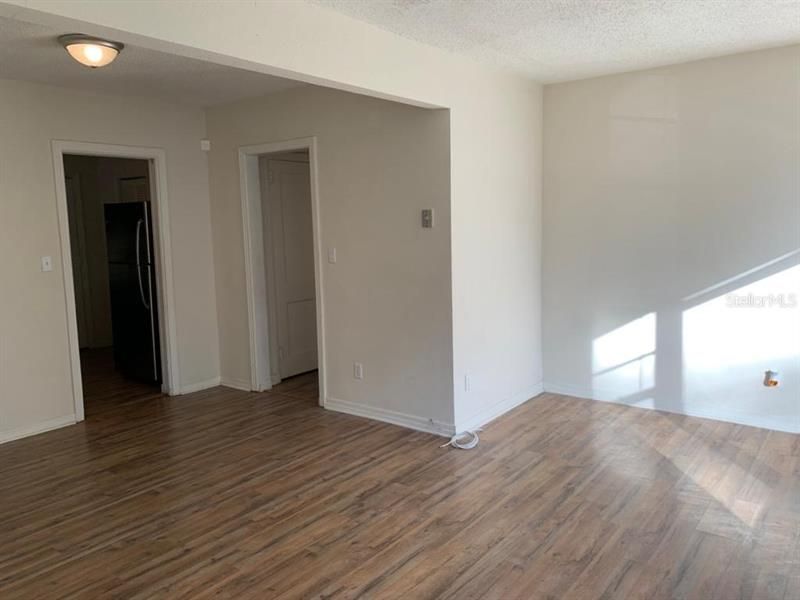 Recently Sold: $69,000 (3 beds, 1 baths, 961 Square Feet)