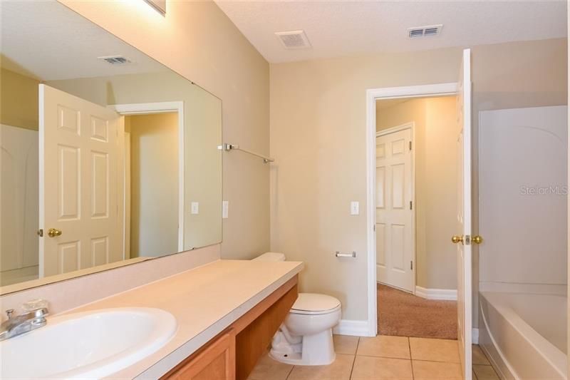 Недавно арендовано: $1,595 (3 спален, 2 ванн, 2216 Квадратных фут)